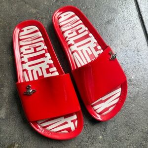 New Vintage Melissa Sandal w/ Metal Screw Orb